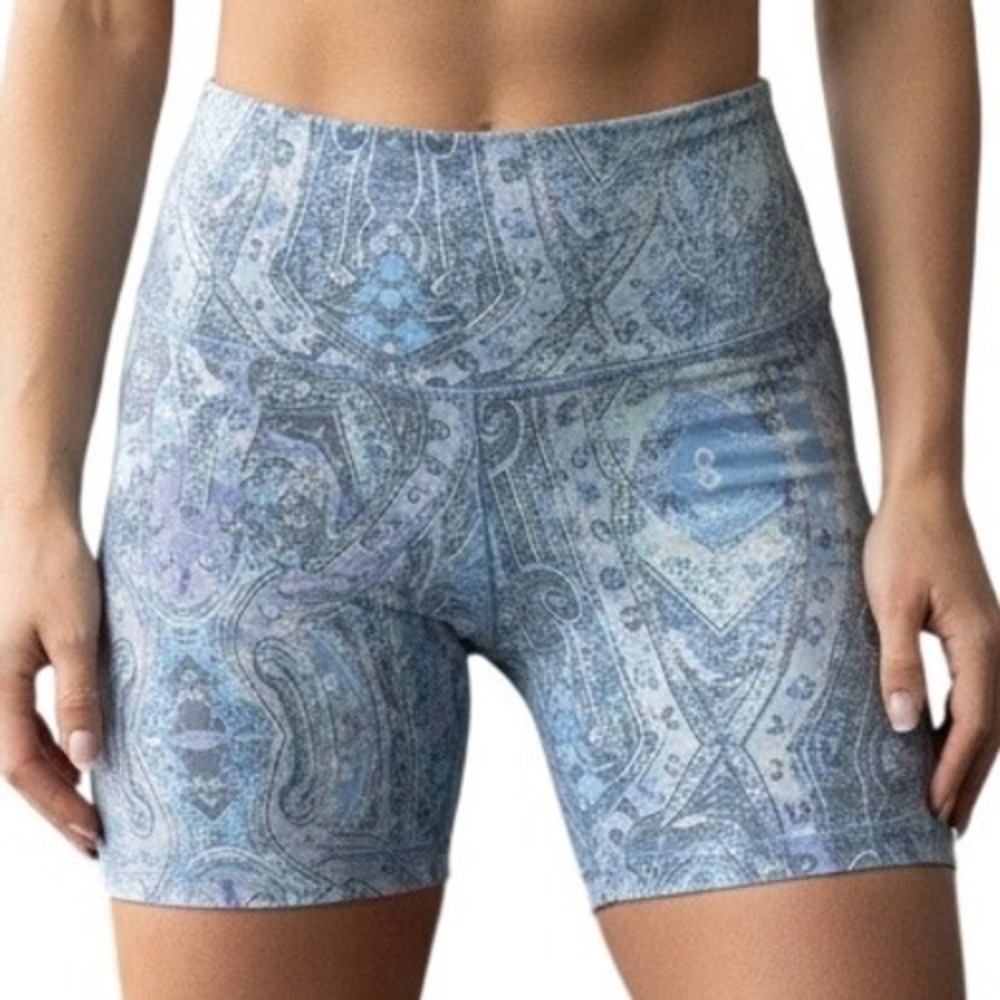 QS by Quacker Factory Women's Paisley Print Biker Shorts‎ Blue Purple Size Small